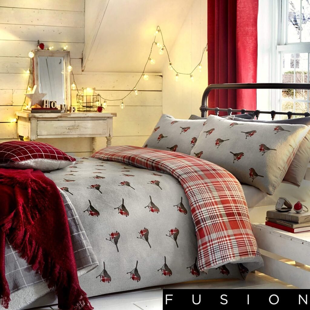 Fusion Robin Brushed Cotton Duvet Cover Set Double Bed Size in Red  Grey